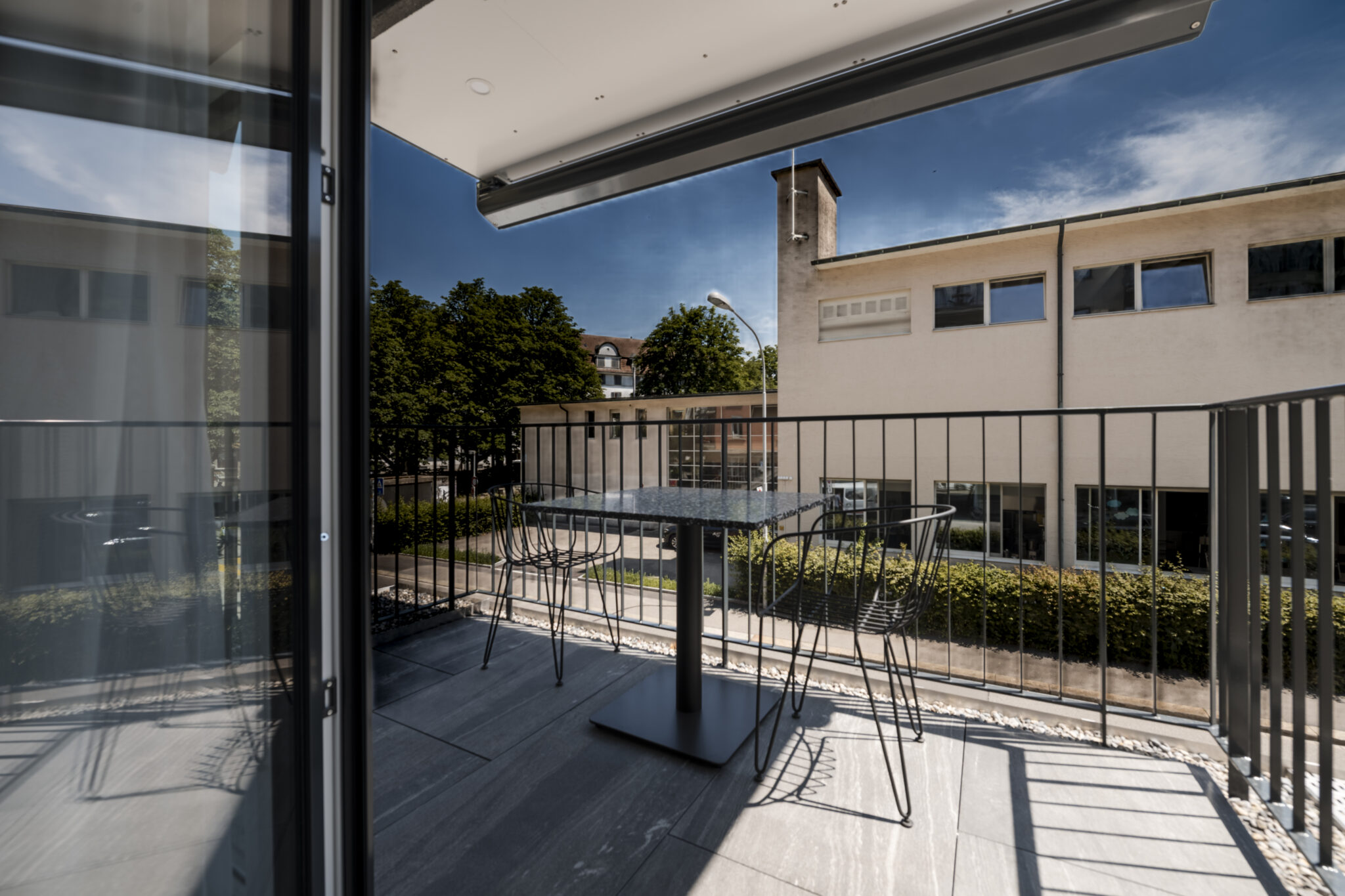 GE2255_apartment-mieten-zuerich-1.5-gertrudstrasse22-balkon