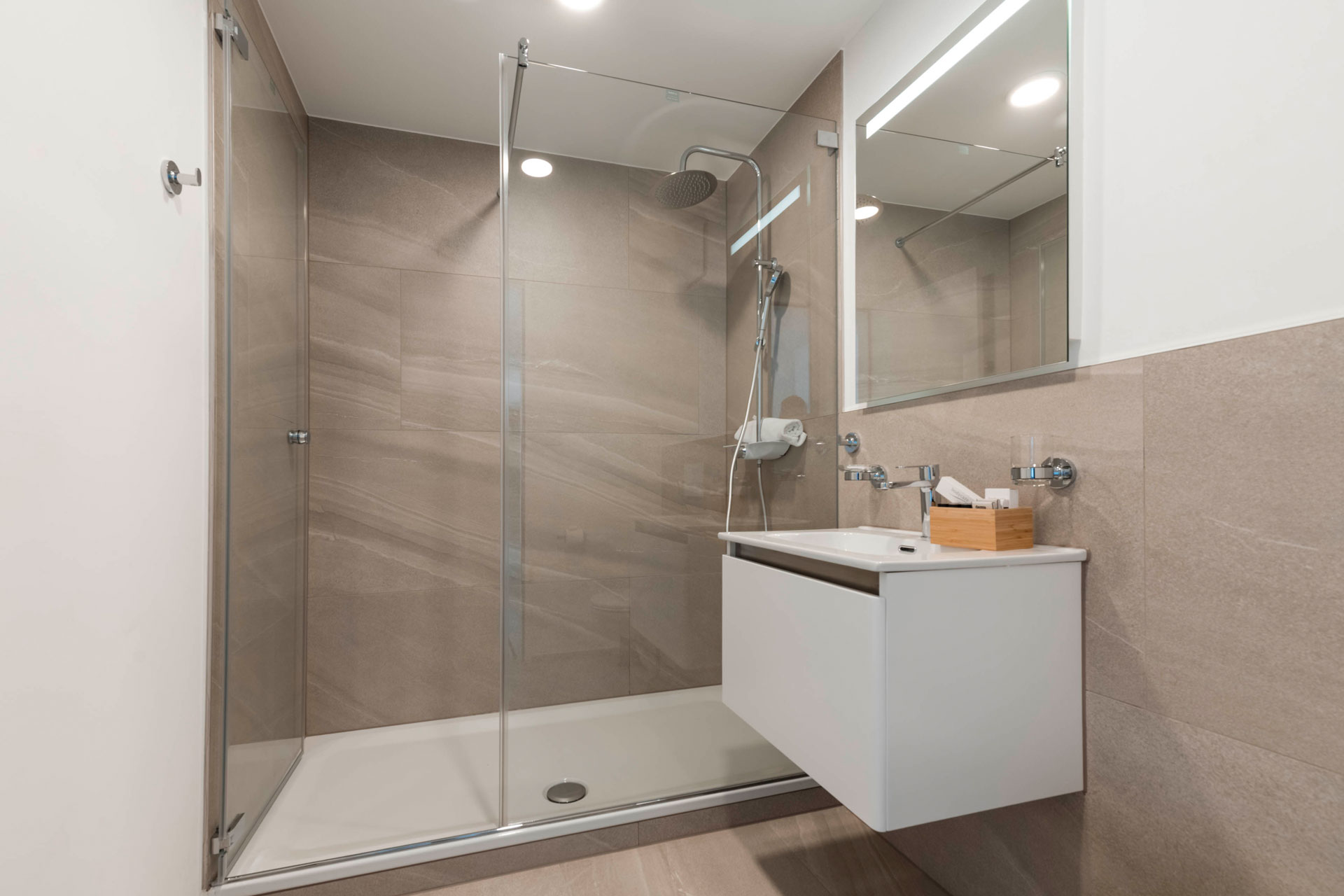 GE2279_apartment-mieten-zuerich-3