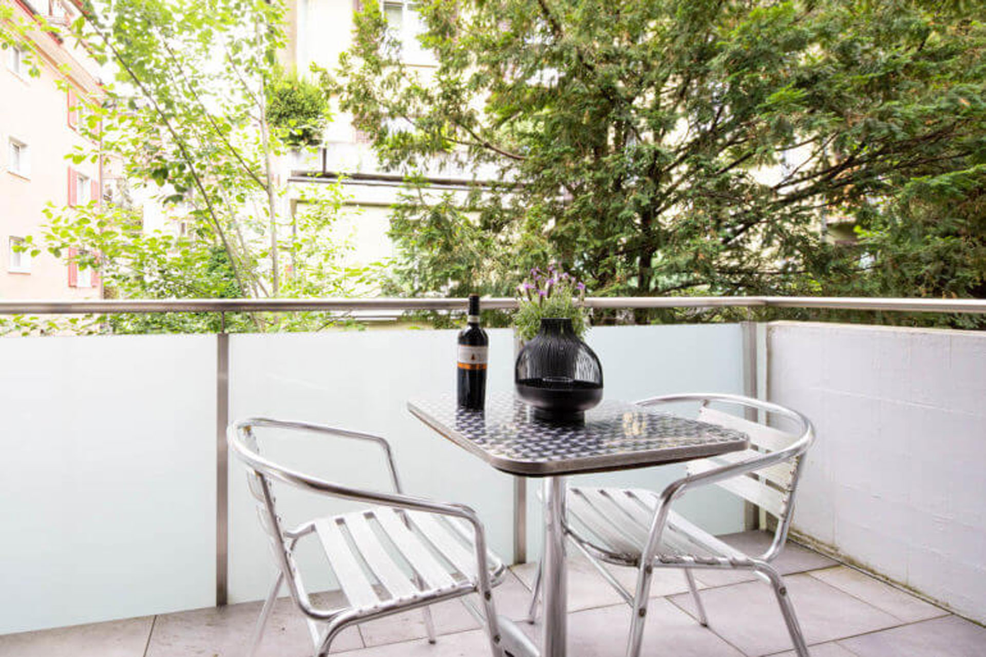 RO1745_apartment-rent-zurich-rotachstrasse-balcony_1920