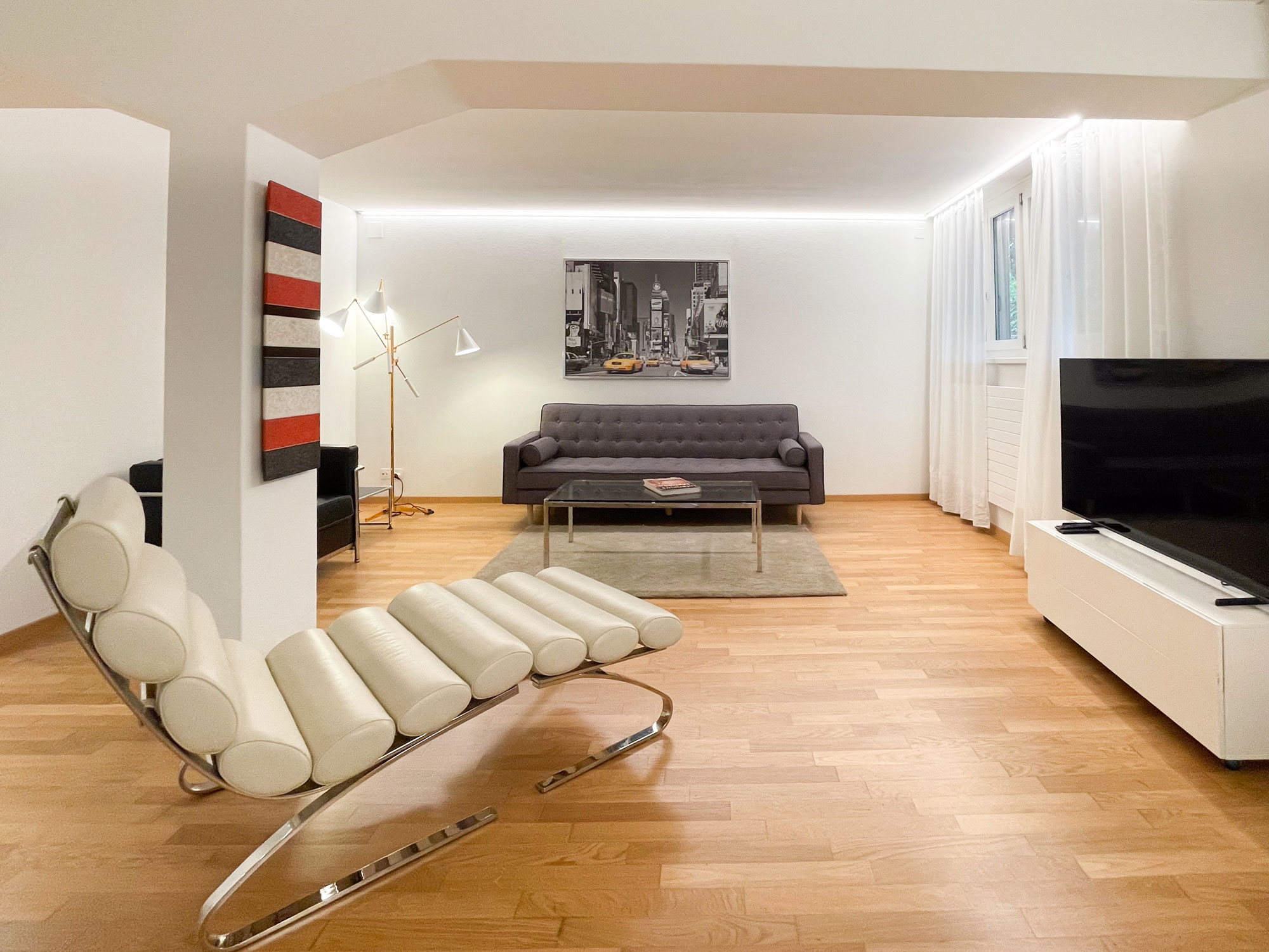 RO1771_apartment-miete-zuerich-rotachstrasse17-wohnzimmer