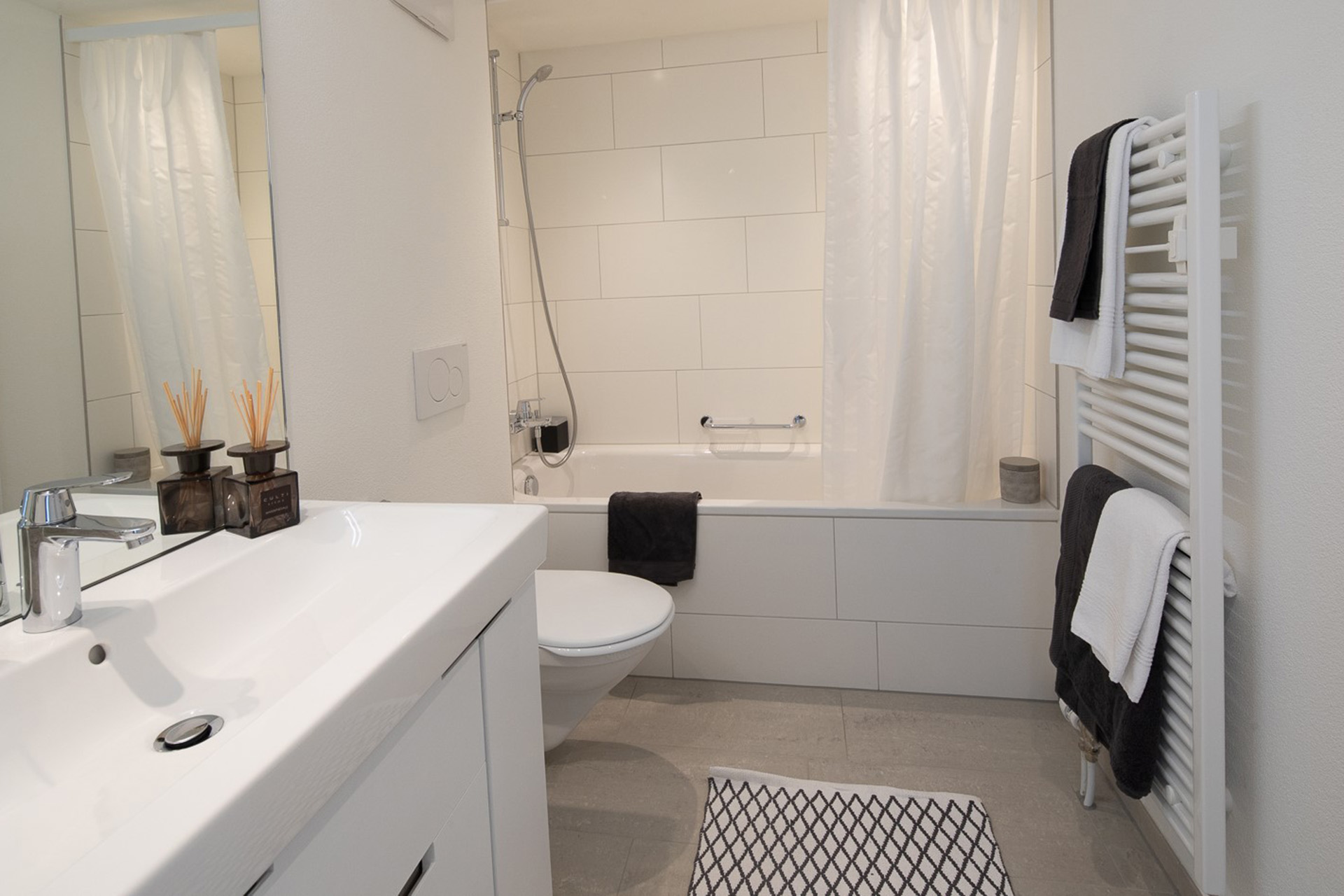RO2070_apartment-mieten-zuerich-2