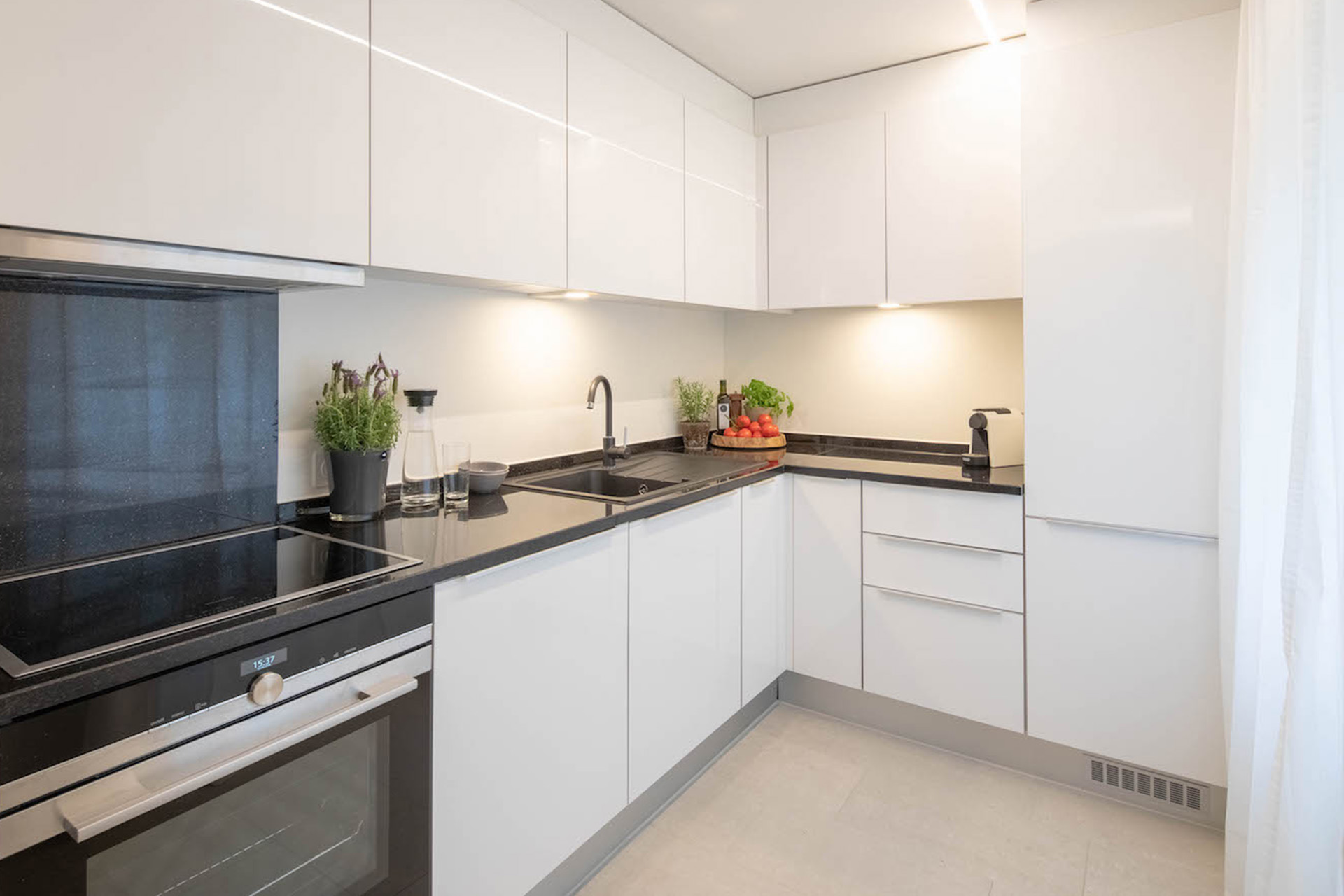 RO2070_apartment-mieten-zuerich-2