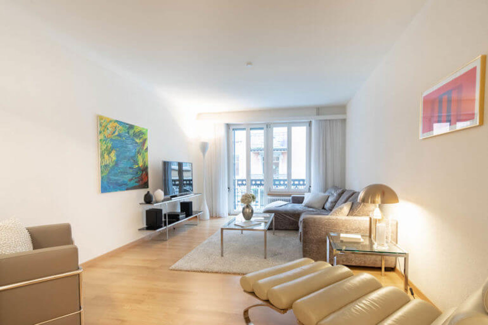 MA0680_apartment-mieten-zuerich-magnolienstrasse-6-wohnzimmer2_1920