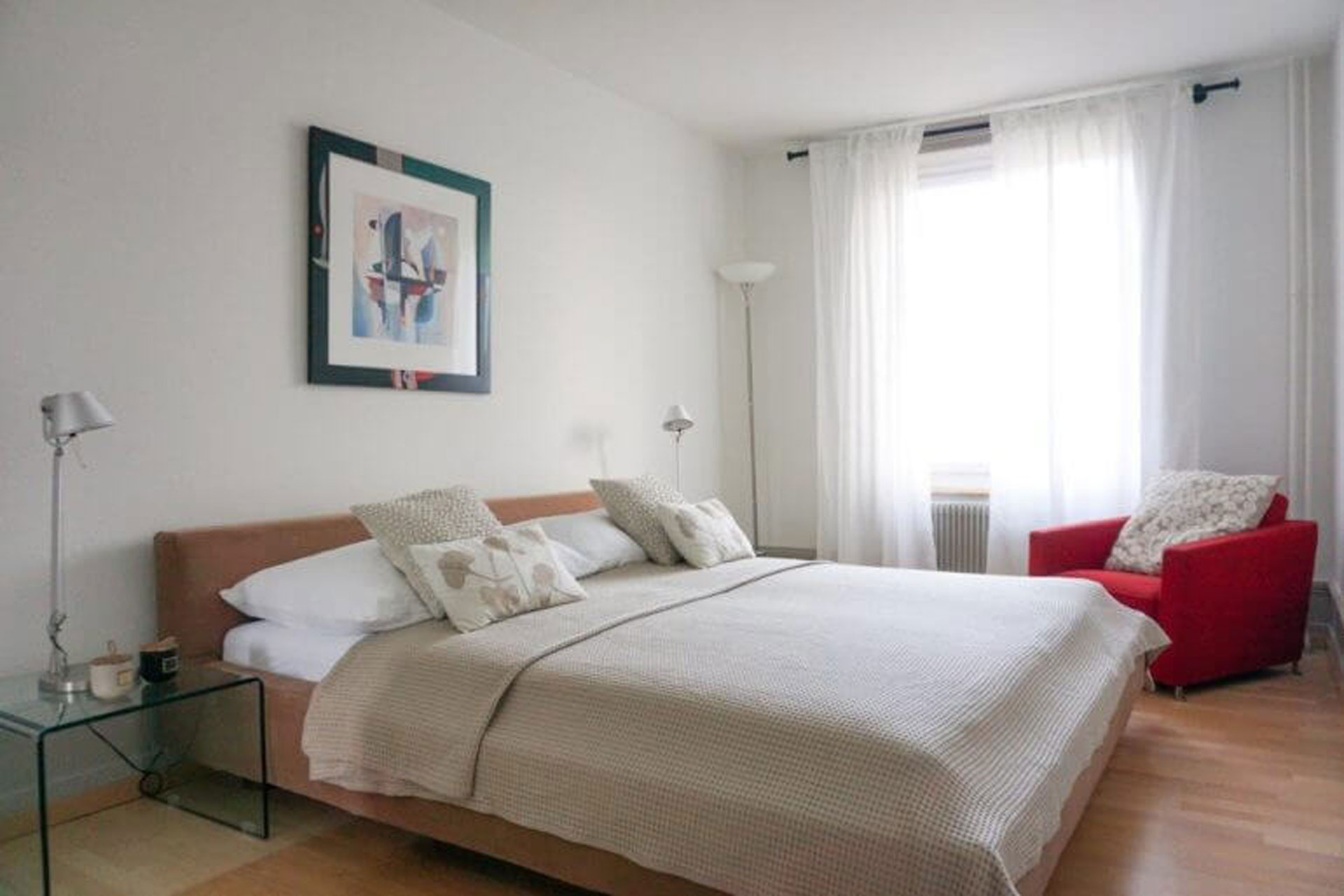 WU3467_apartment-mieten-zuerich-wuhrstrasse-schlafzimmer_1920